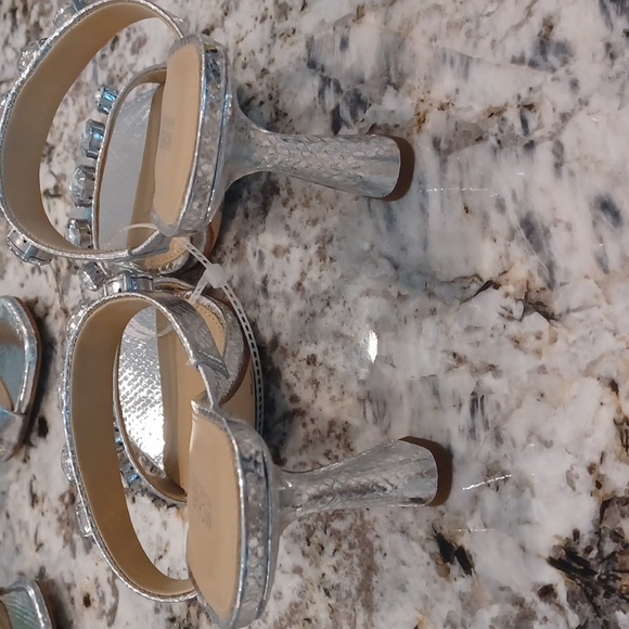 Michael Kors Silver Snakeprint 2 Strap w/Rhinestone High Heel Sandals Multi Size - Picture 8 of 15